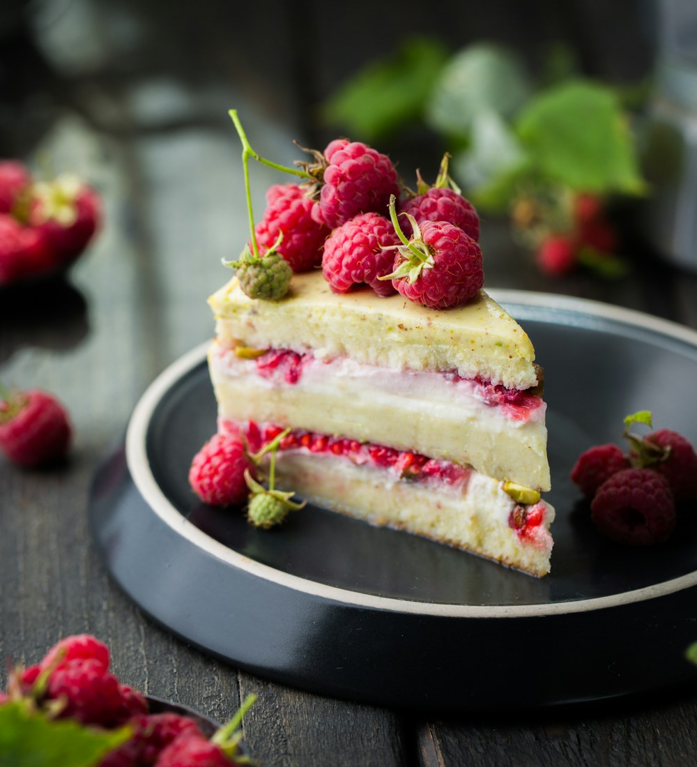 The Sunday Strawberry cake design